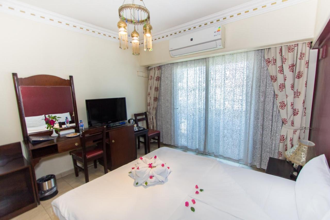 Philae Hotel Aswan Exterior photo