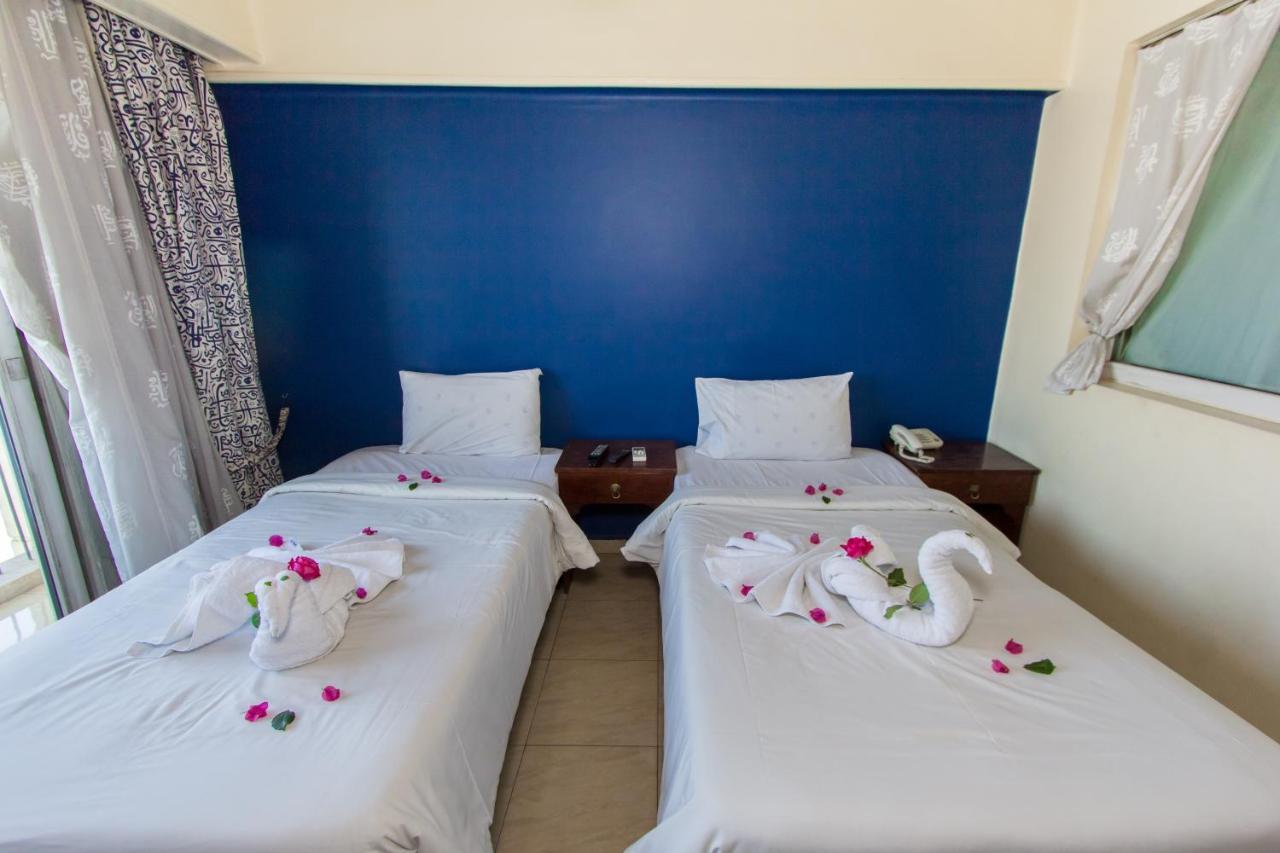 Philae Hotel Aswan Exterior photo