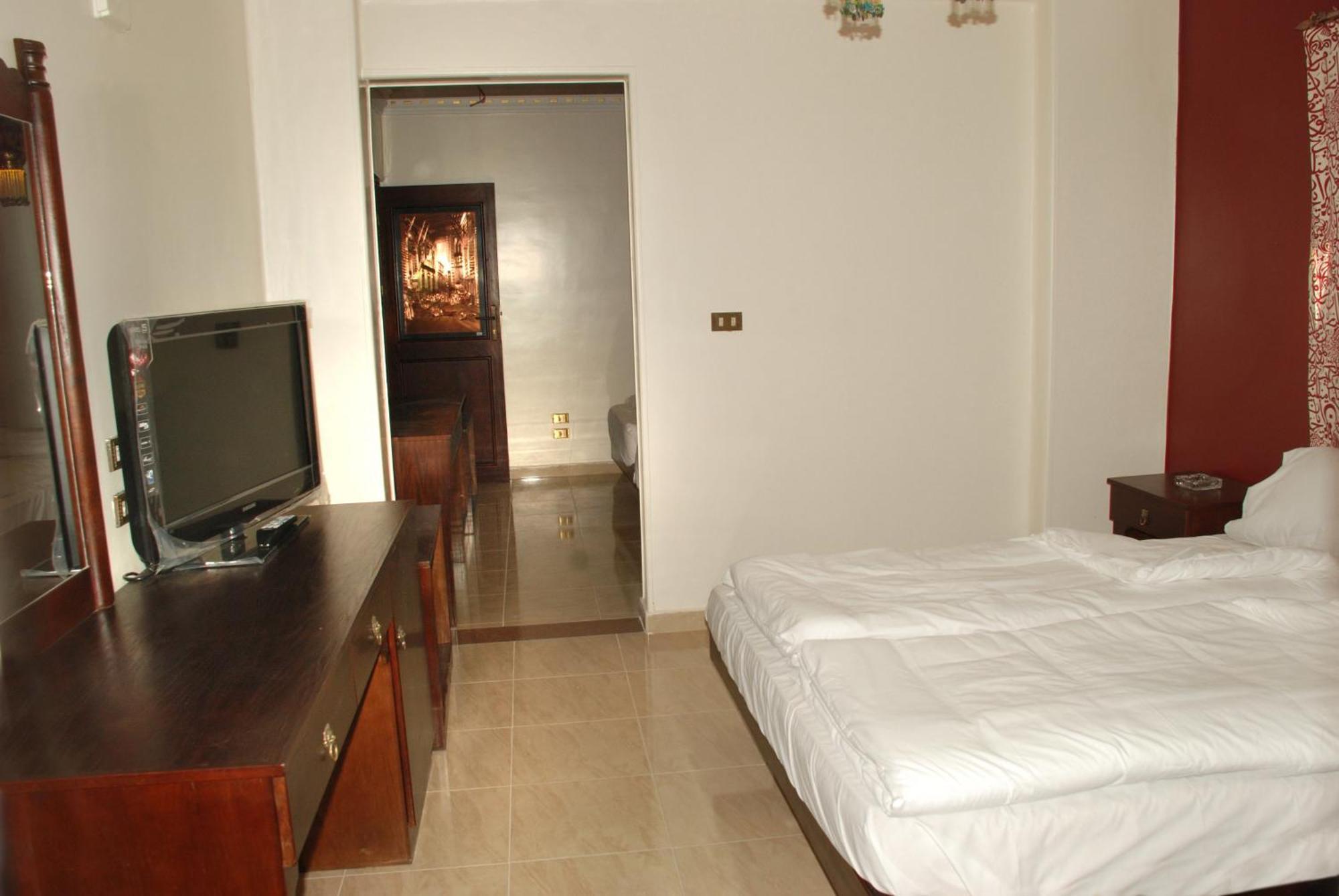 Philae Hotel Aswan Exterior photo