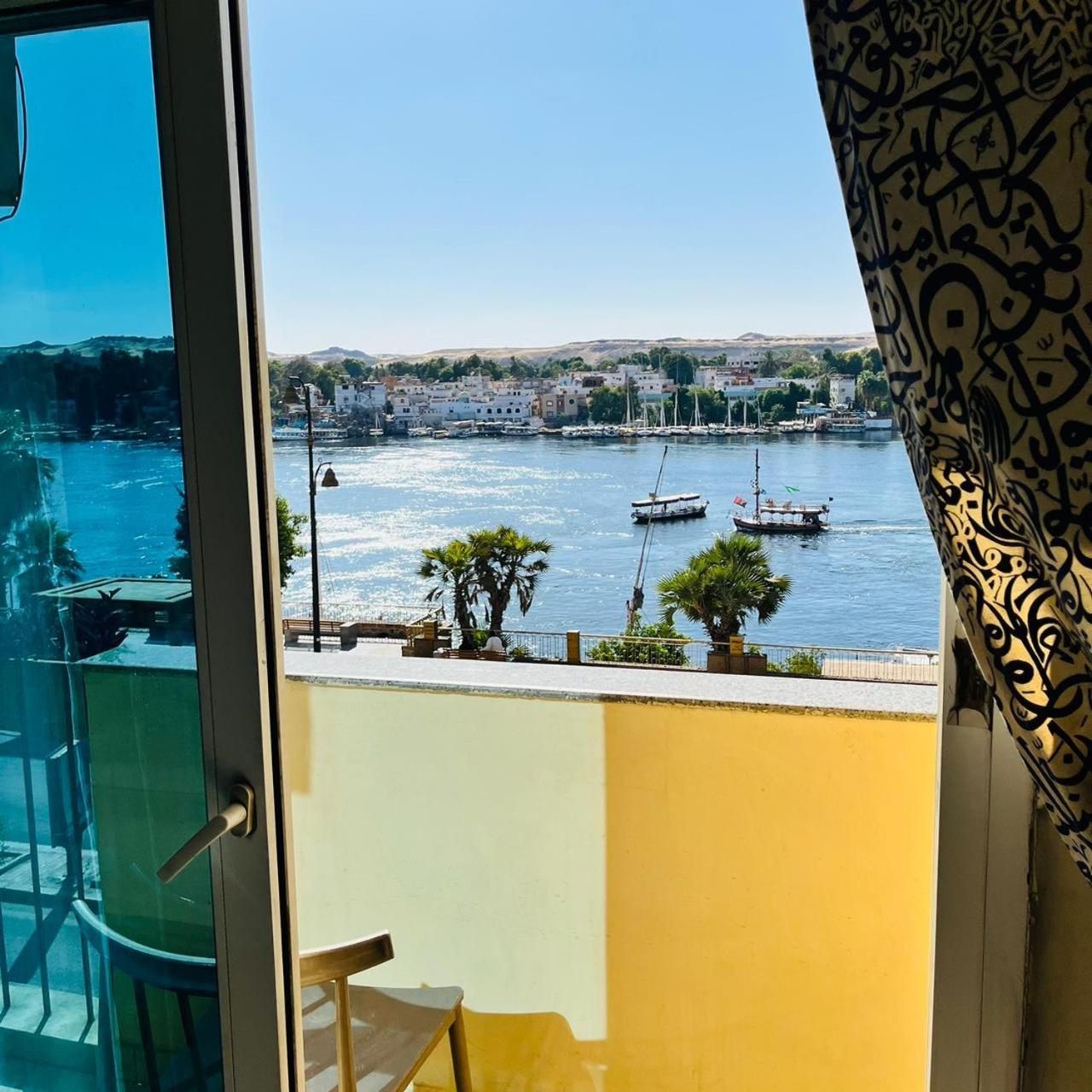 Philae Hotel Aswan Exterior photo